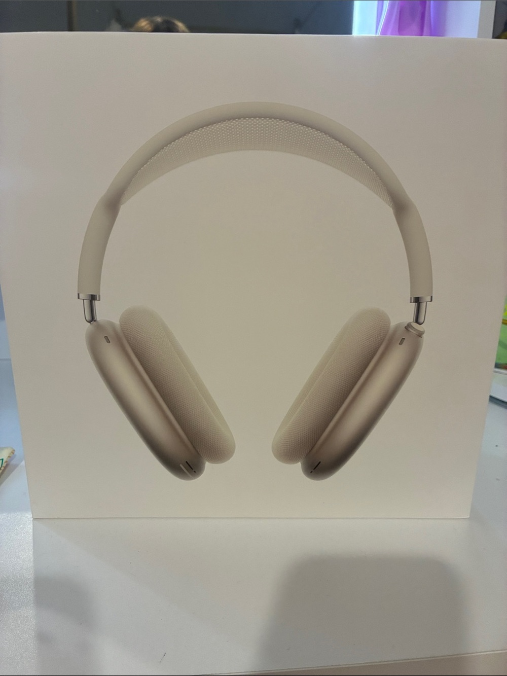 Apple AirPods Max - Champagne Gold Over-Ear Headphones